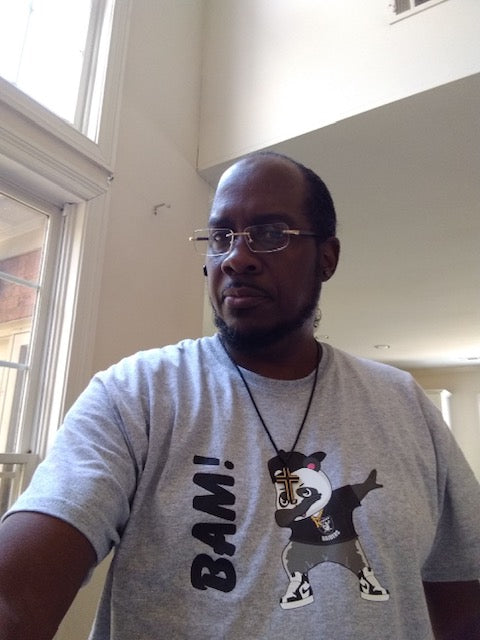 "Fernando Likes The Raiders" Men's Classic Tee by KISABI®