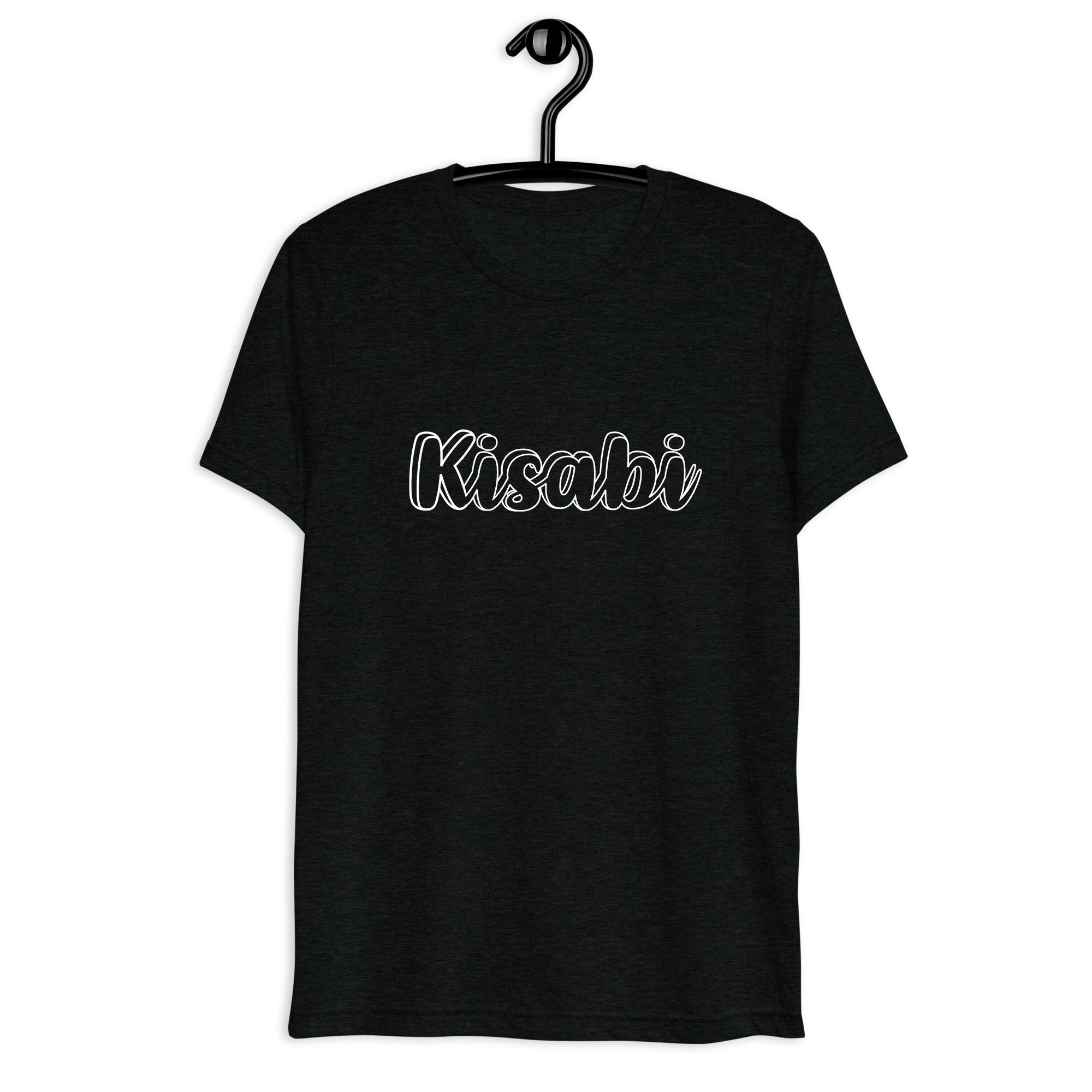 Camiseta de manga corta con letra cursiva Kisabi™